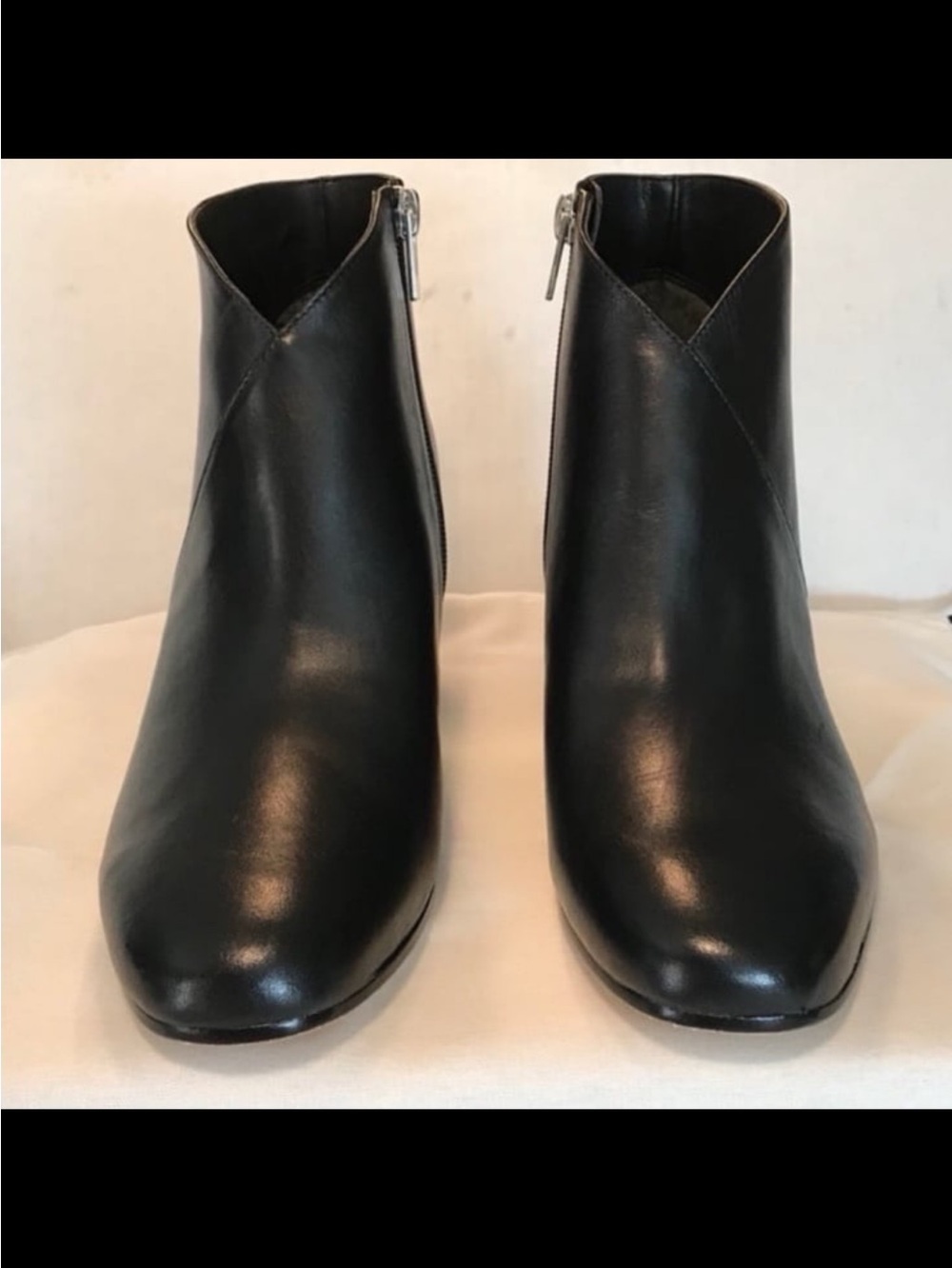Via Spiga Black Leather Ankle Booties with Side Zip
